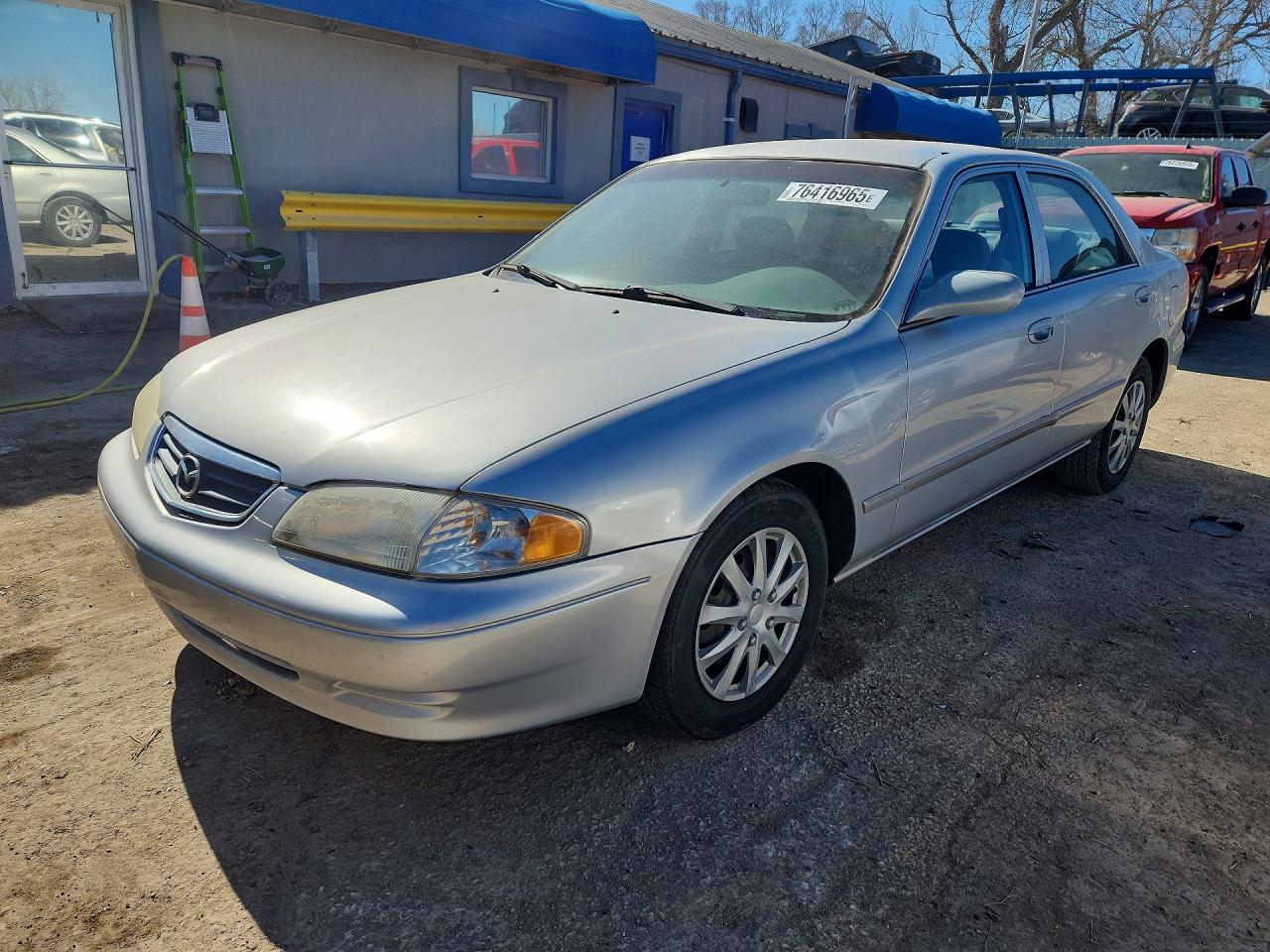 2000 Mazda 626 LX, VIN 1YVGF22C0Y5144608 — Water / flood