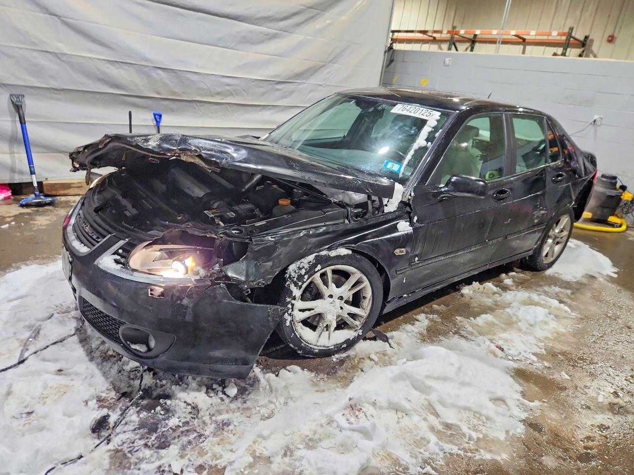 2008 Saab 9-5, VIN YS3ED49G883509273 — Перед
