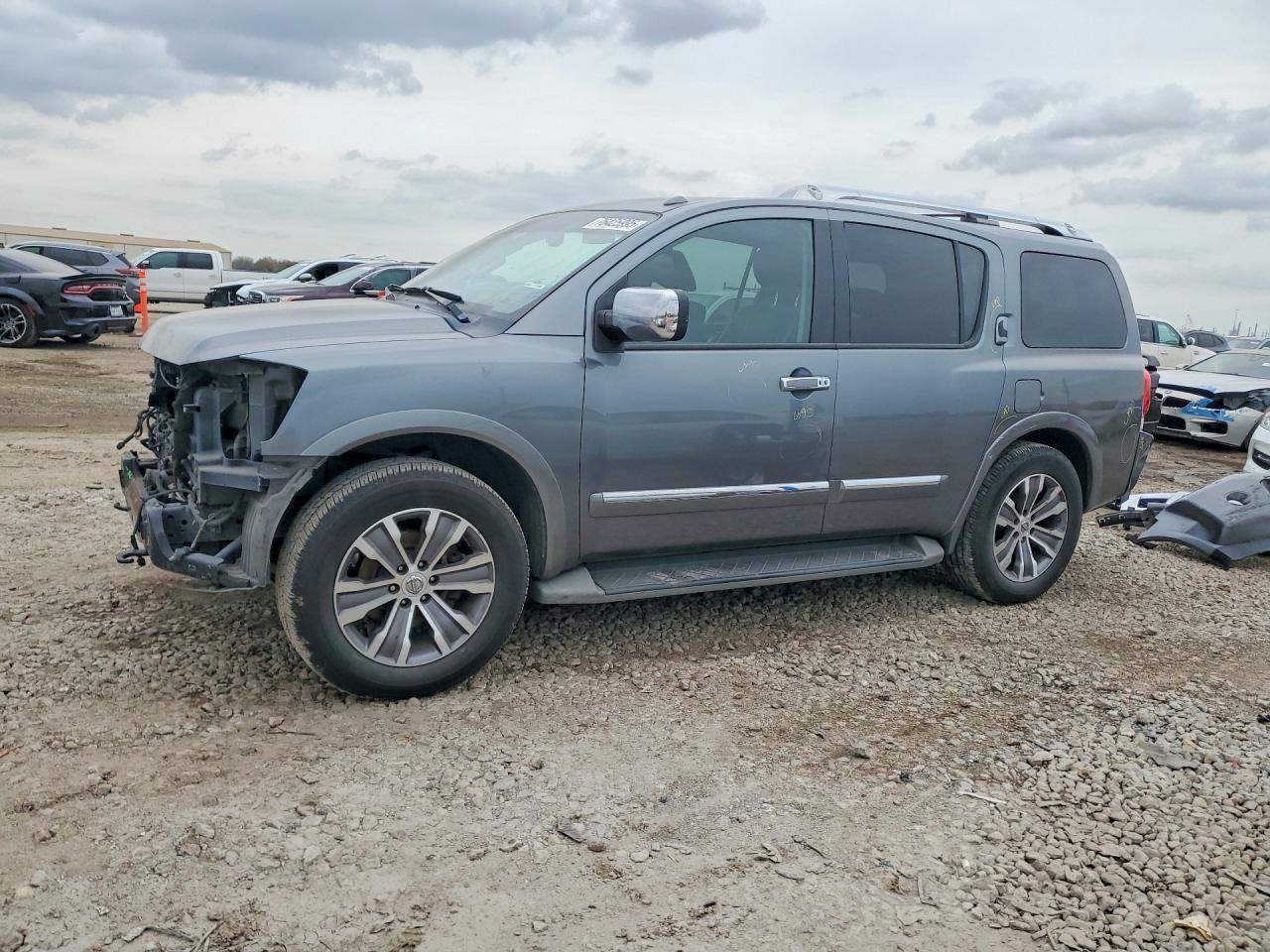 2015 Nissan Armada Platinum, VIN 5N1BA0ND9FN615655 — Front end