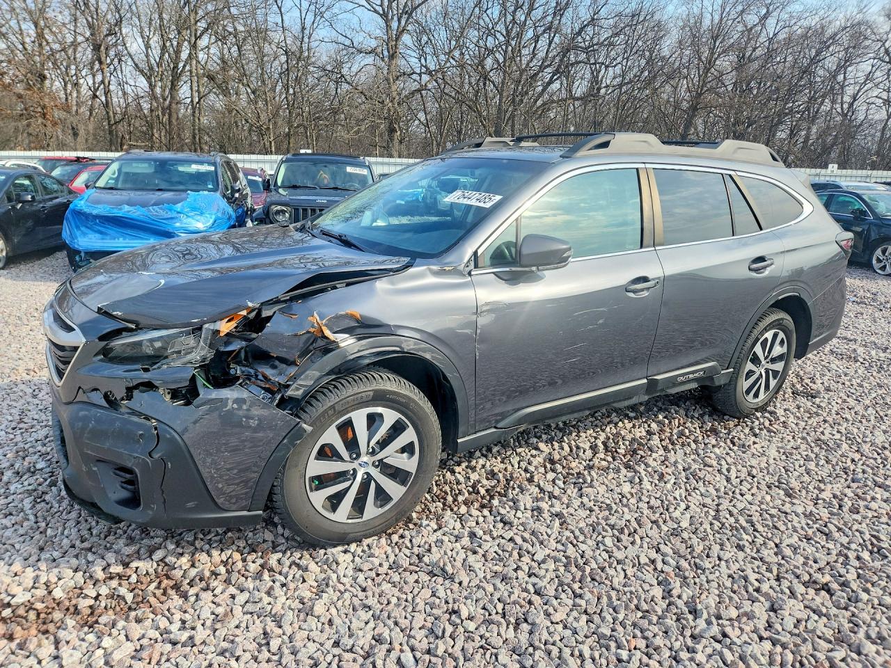 2020 Subaru Outback Premium, VIN 4S4BTAECXL3243824 — Front end