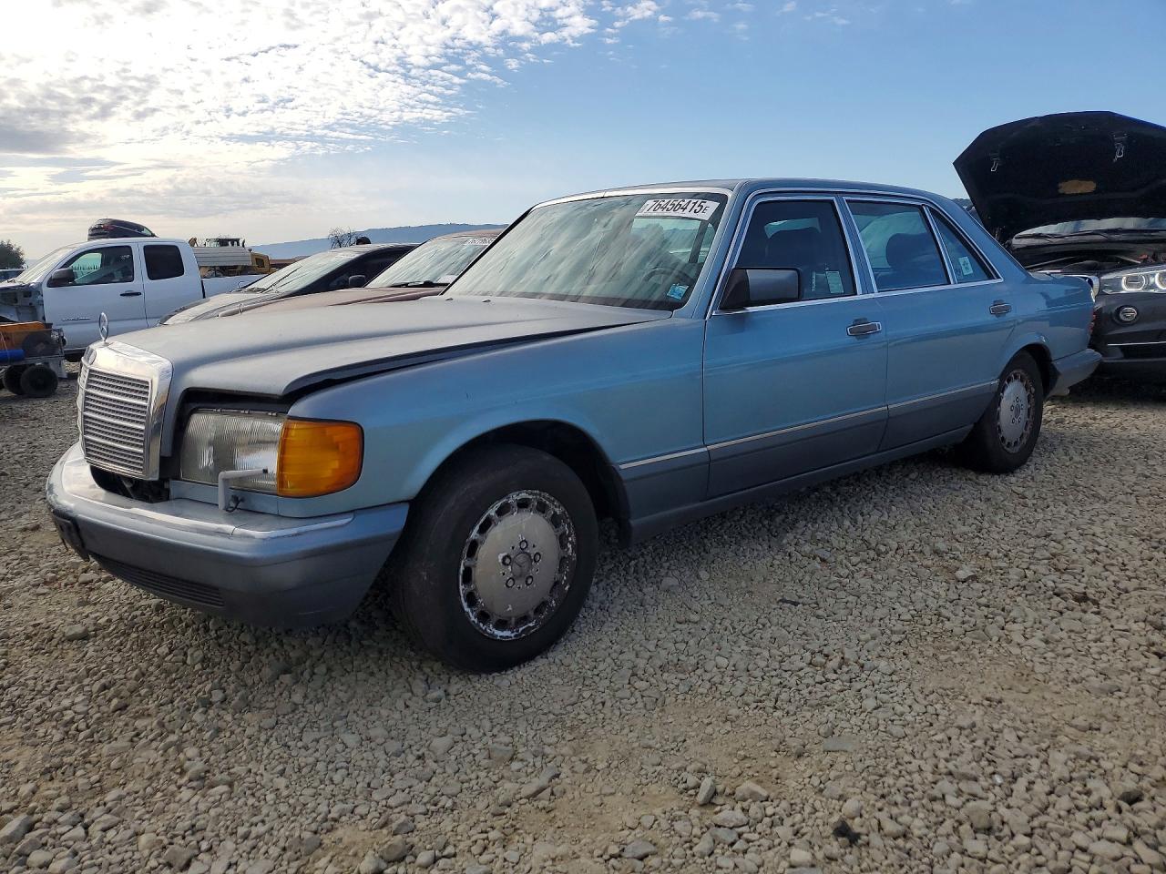 1990 Mercedes-Benz 560, VIN WDBCA39E2LA550744 — Mechanical