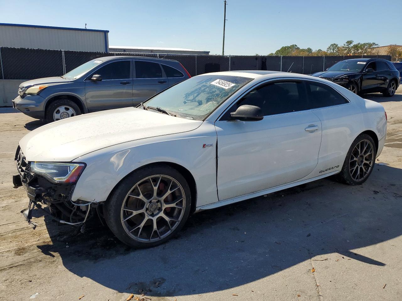 2016 Audi S5 Premium Plus, VIN WAUC4AFR8GA019488 — Перед