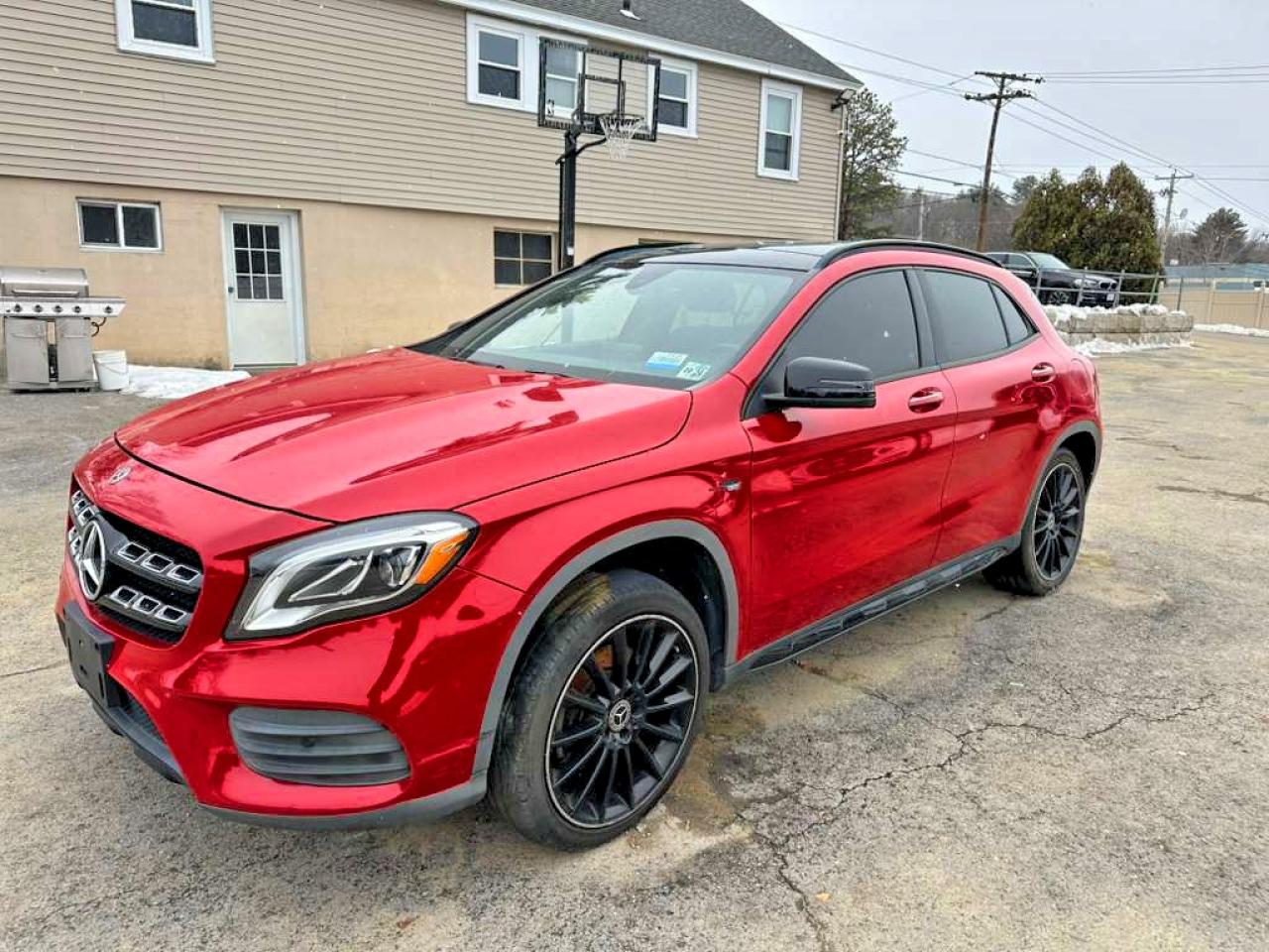 2019 Mercedes-Benz GLA 250, VIN WDCTG4GB4KU018952 — Minor dents and scratches