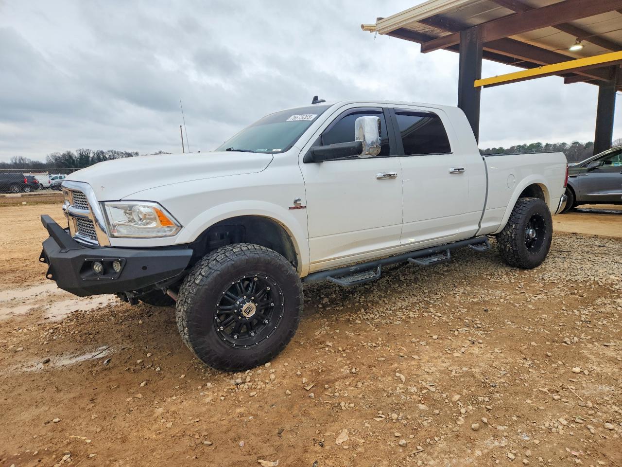 2017 Ram 2500 Laramie, VIN 3C6UR5NL7HG712110 — Повреждение рамы