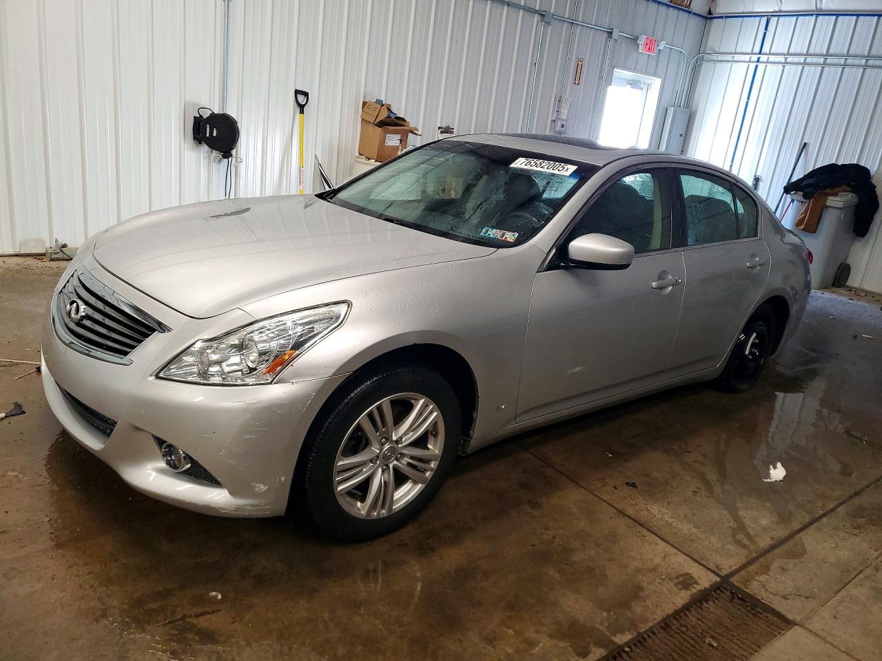 2015 Infiniti Q40, VIN JN1CV6AR9FM523049 — Auction photo