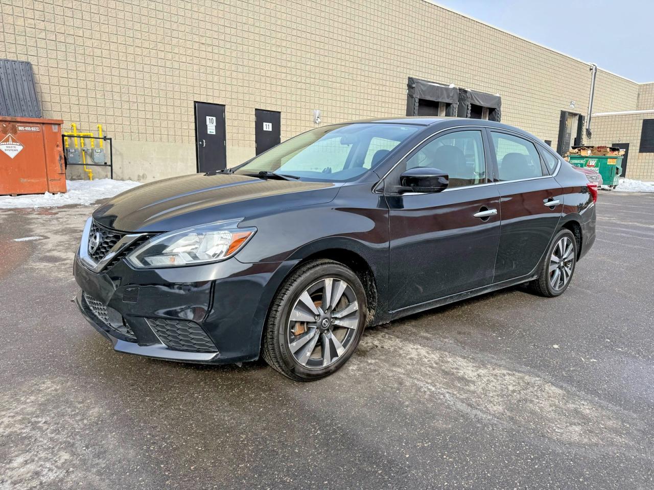 2018 Nissan Sentra SV, VIN 3N1AB7AP9JY321533 — Фото с аукциона