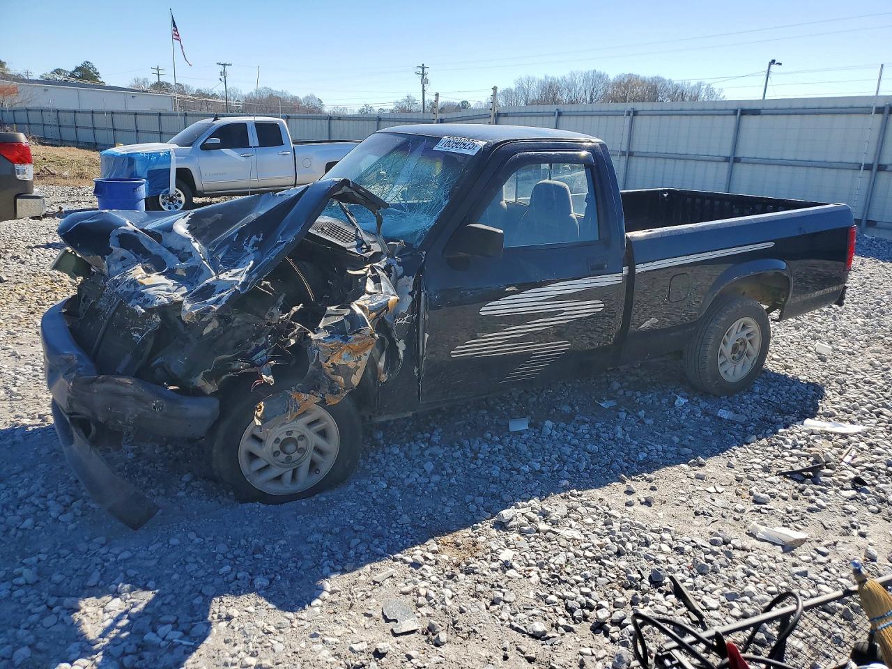 1992 Dodge Dakota S, VIN 1B7FL26Y1NS654236 — Перед