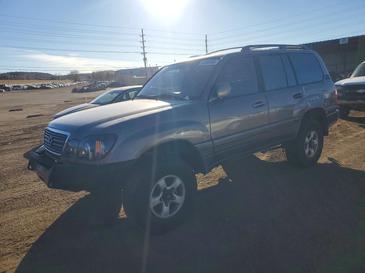 1998 Lexus LX 470, VIN JT6HT00W3W0018667 — Бок