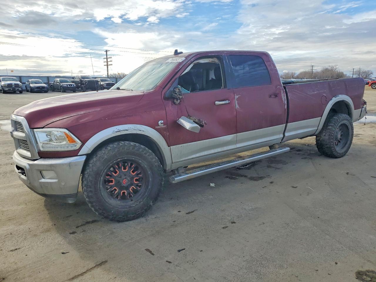 2018 Ram 3500 Laramie, VIN 3C63R3JL8JG111963 — Днище