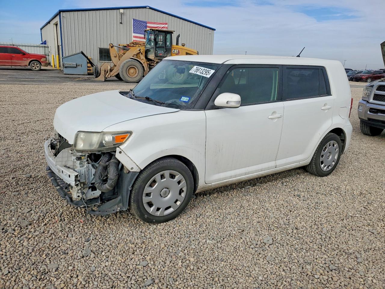 2014 Scion xB, VIN JTLZE4FE2EJ063366 — Front end
