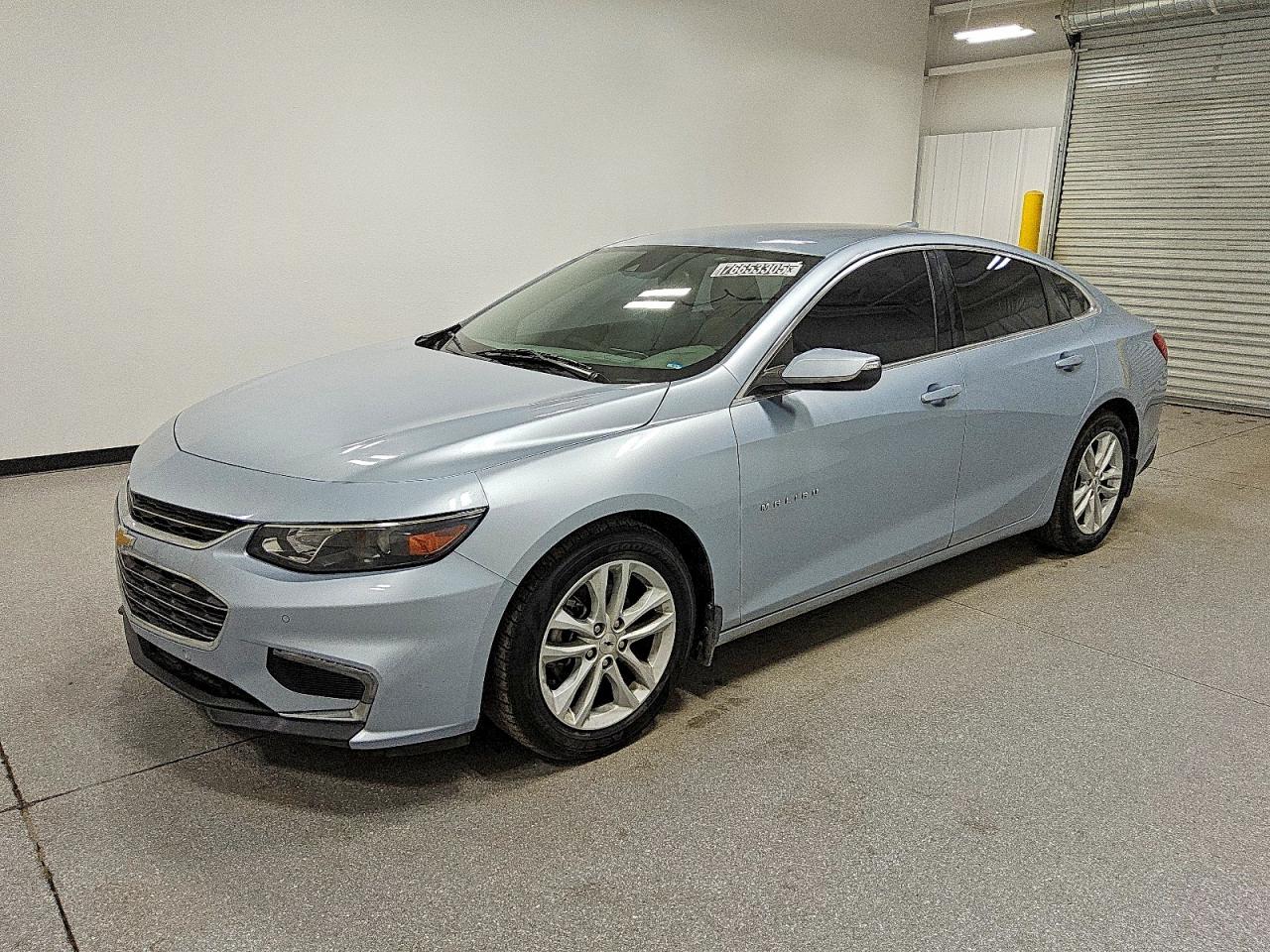 2017 Chevrolet Malibu LT, VIN 1G1ZE5ST1HF157535 — Normal wear
