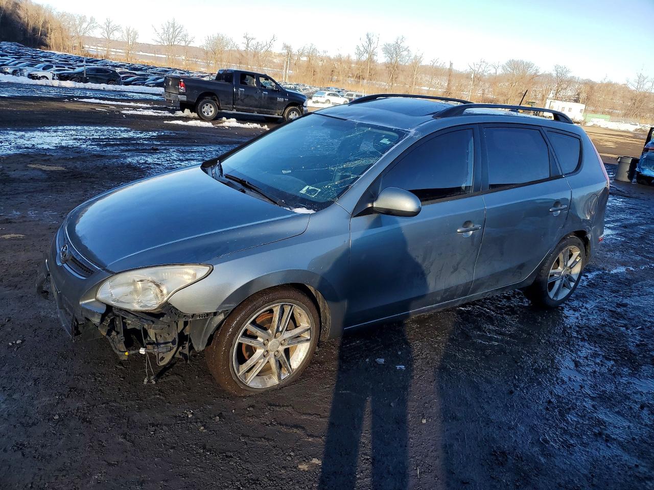 2010 Hyundai Elantra SE, VIN KMHDC8AE4AU056594 — Front end