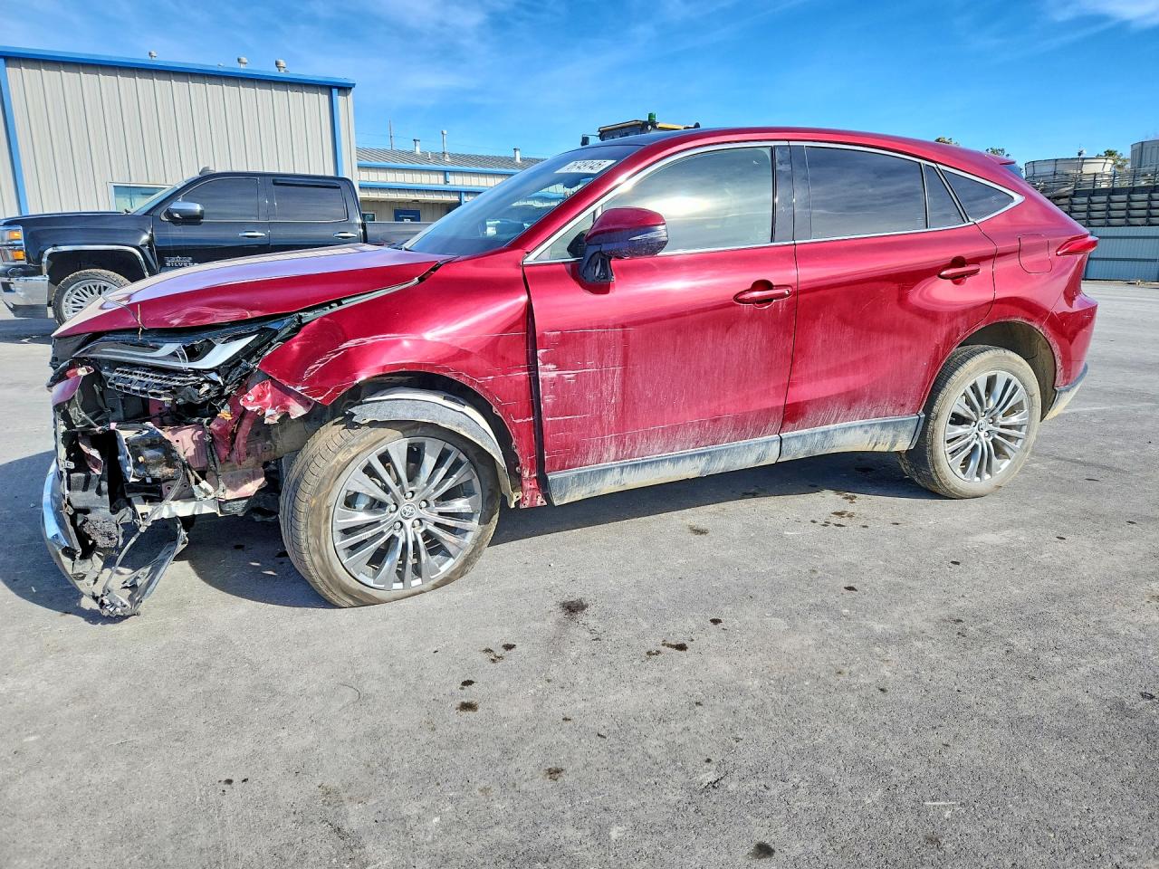 2023 Toyota Venza Limited, VIN JTEAAAAH5PJ151993 — Front end