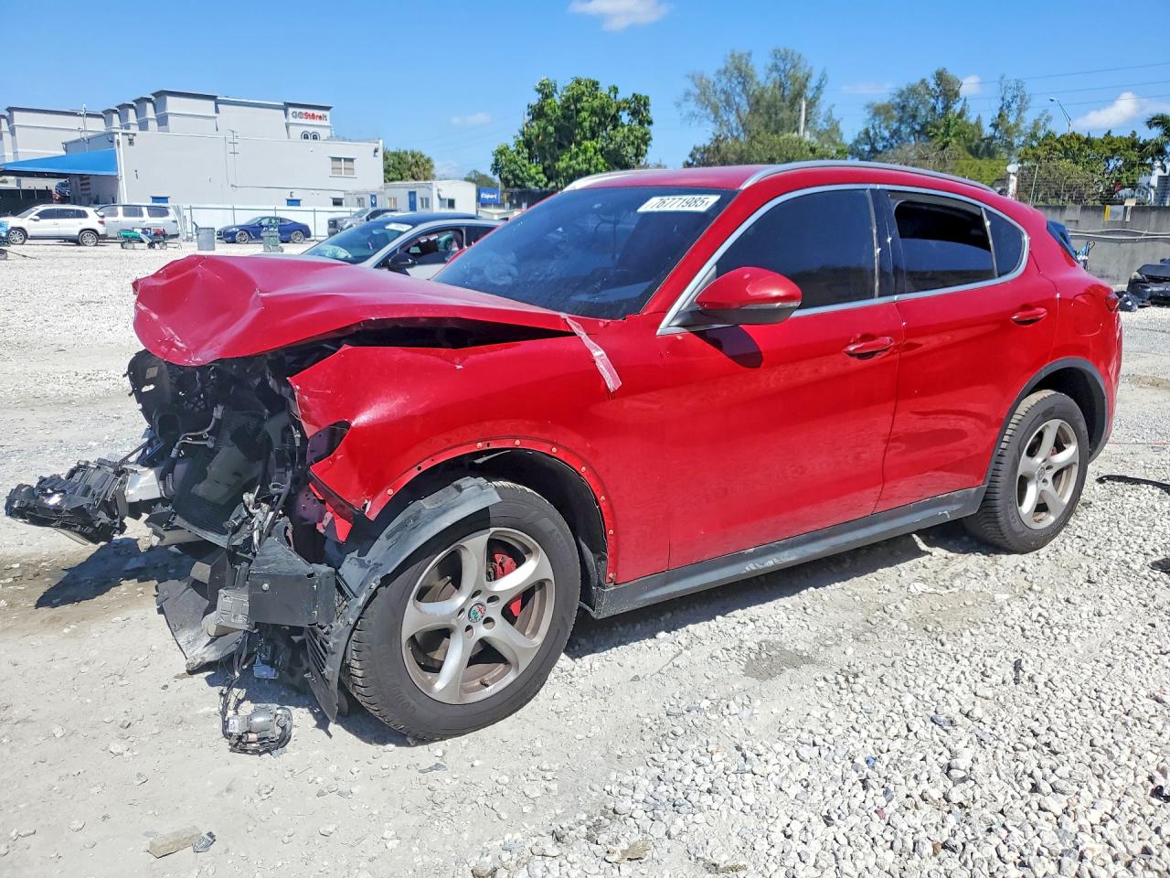 2018 Alfa Romeo Stelvio, VIN ZASFAKAN3J7B81138 — Front end
