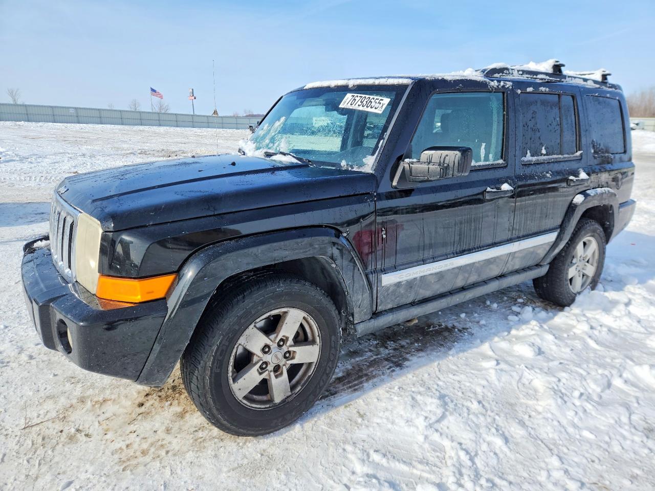 2006 Jeep Commander, VIN 1J8HG48K16C131451 — Front end