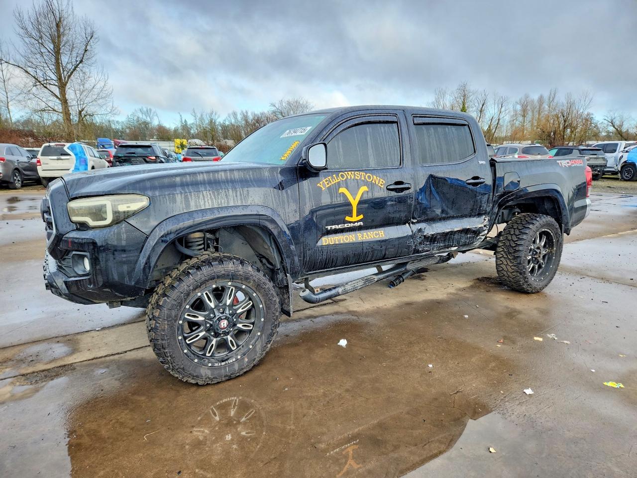 2019 Toyota Tacoma SR, VIN 3TMCZ5AN2KM267957 — Side