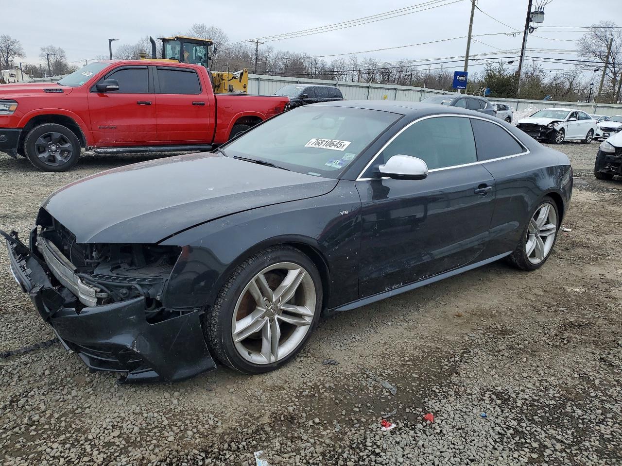2010 Audi S5 Premium Plus, VIN WAUCVAFR9AA032397 — Front end