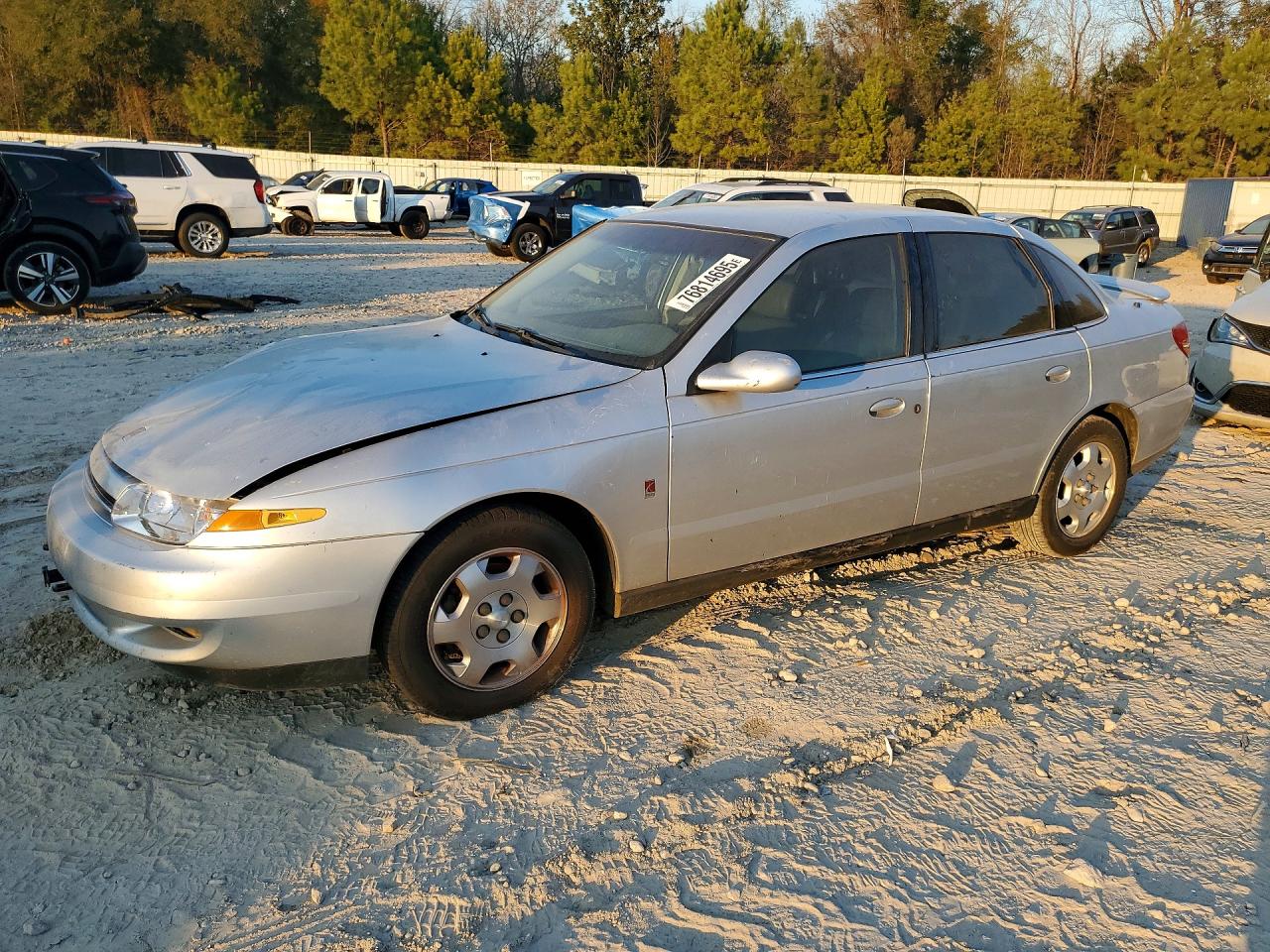 2001 Saturn LS, VIN 1G8JW52R91Y507634 — Front end