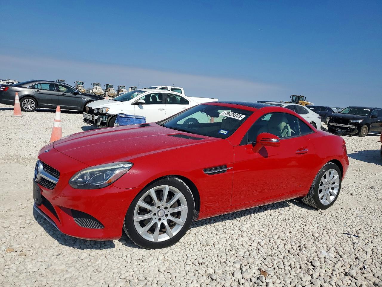 2017 Mercedes-Benz SLC 300, VIN WDDPK3JA7HF130521 — Undercarriage