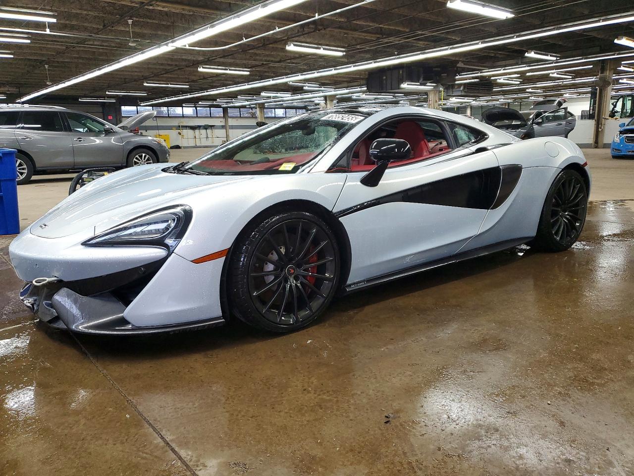 2017 McLaren 570GT, VIN SBM13GAA8HW001876 — Vandalism