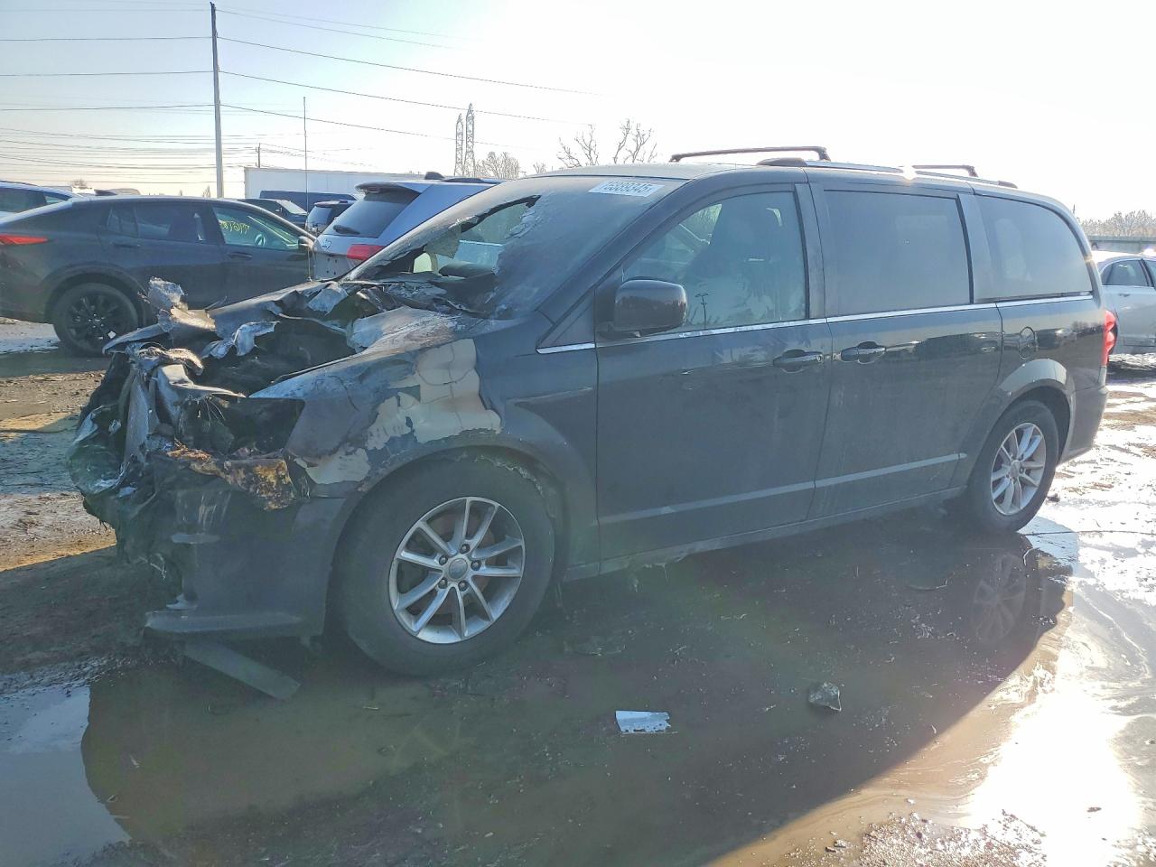 2019 Dodge Grand Caravan SXT, VIN 2C4RDGCG7KR785235 — Engine fire
