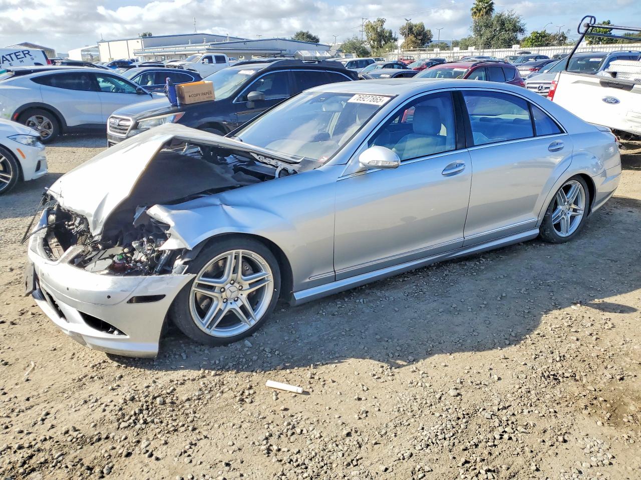 2008 Mercedes-Benz S 550, VIN WDDNG71XX8A154684 — Front end