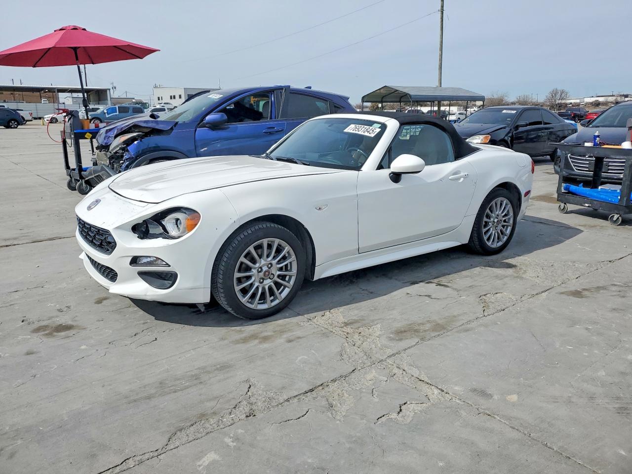 2018 FIAT 124 Spider Classica, VIN JC1NFAEK9J0140308 — Front end