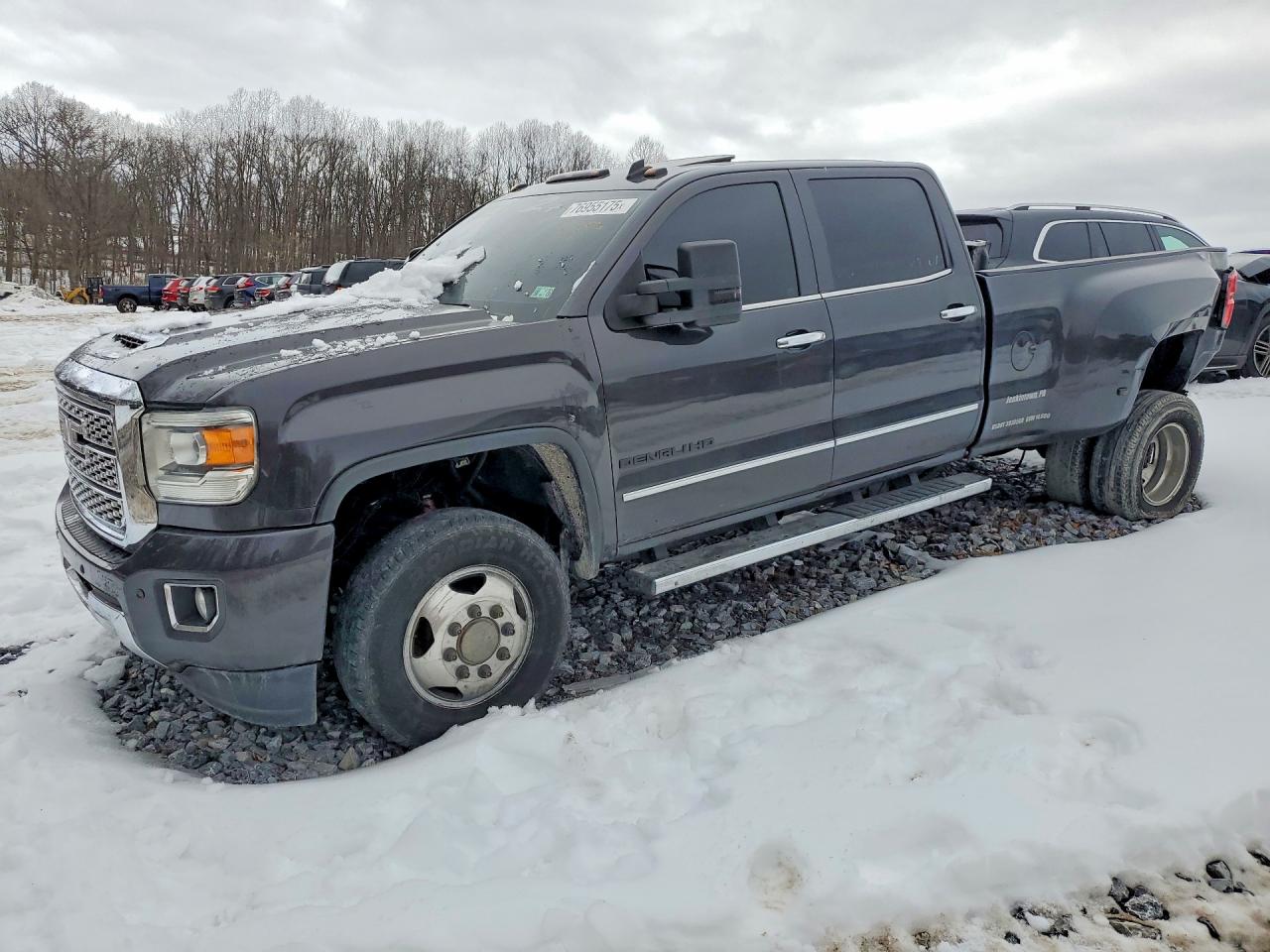 2015 GMC Sierra 3500HD SLT, VIN 1GT423C80FF115489 — Auction photo
