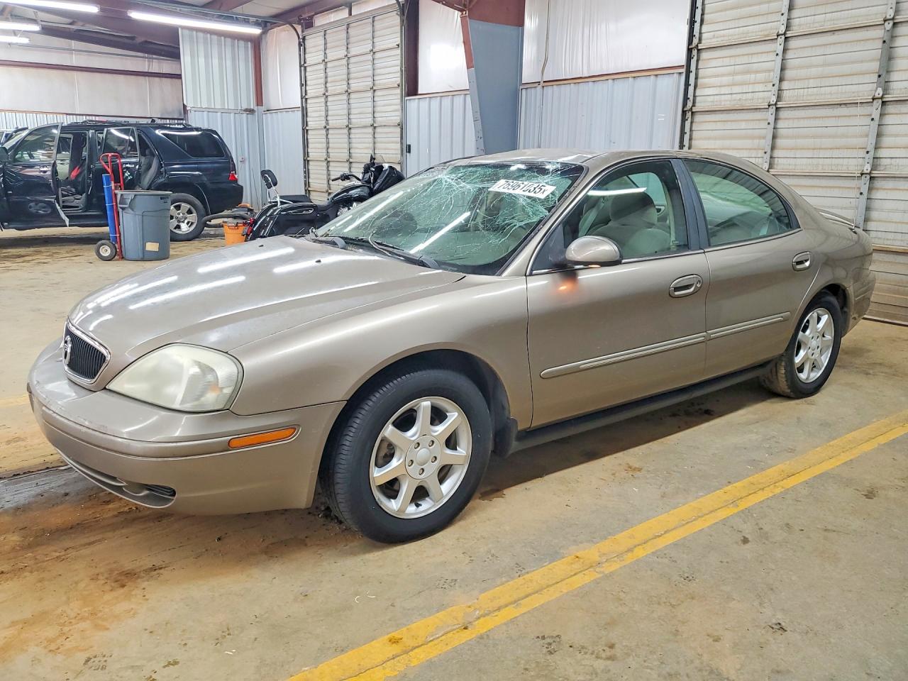 2002 Mercury Sable GS, VIN 1MEFM50U12A648618 — Roof