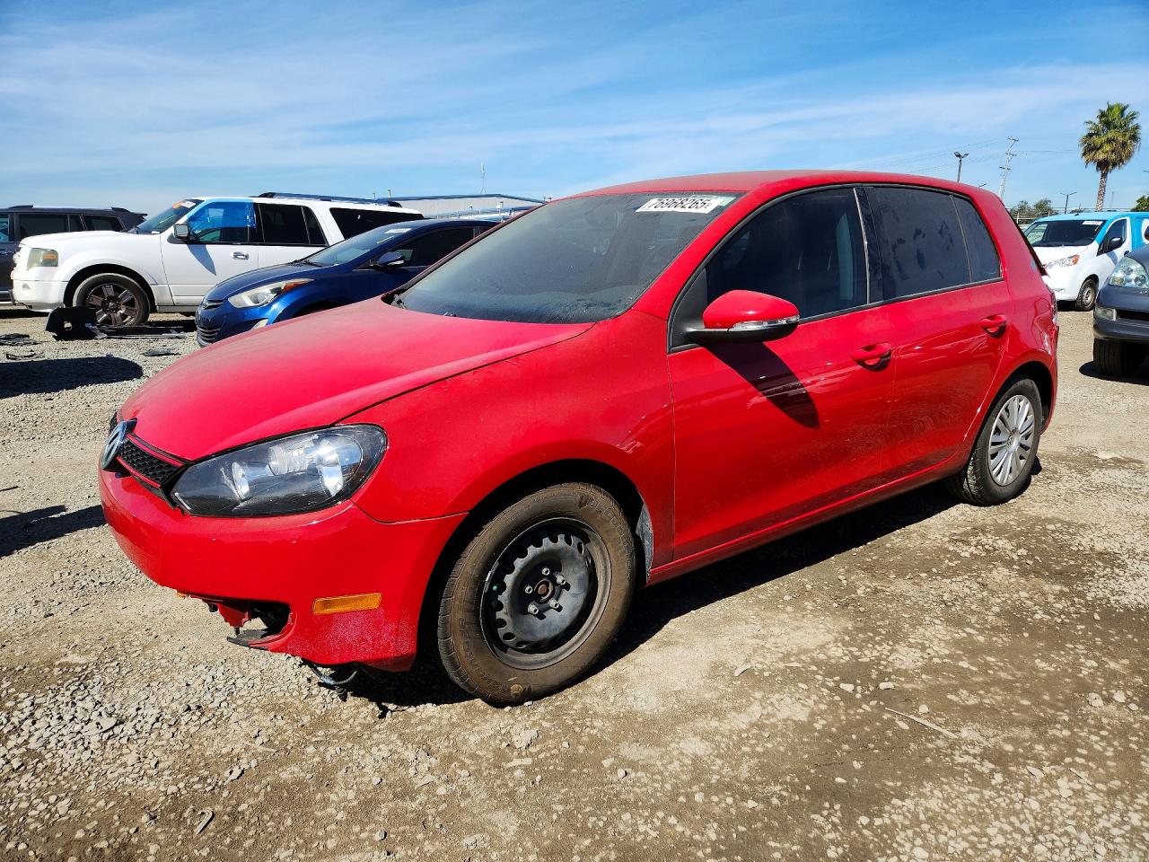 2013 Volkswagen Golf, VIN WVWDB7AJ1DW072310 — Front end