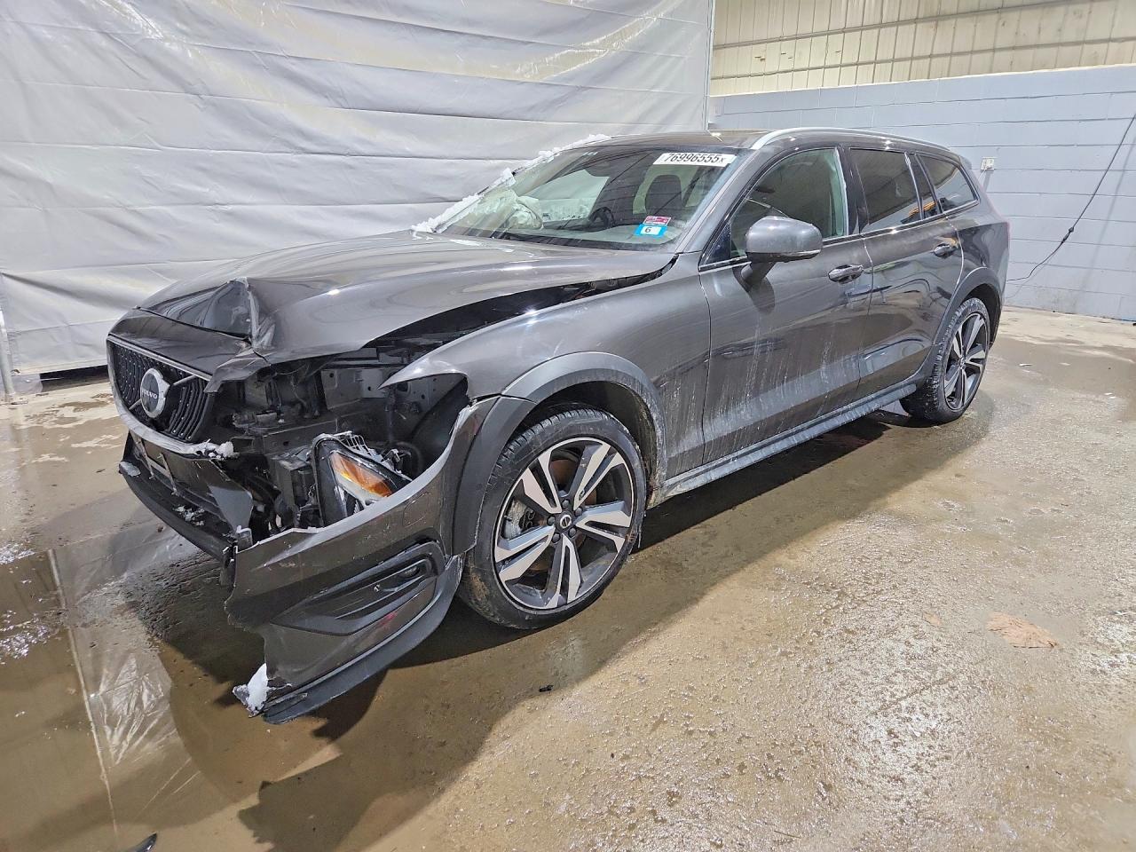 2024 Volvo V60 Plus, VIN YV4L12WY4R2136570 — Front end