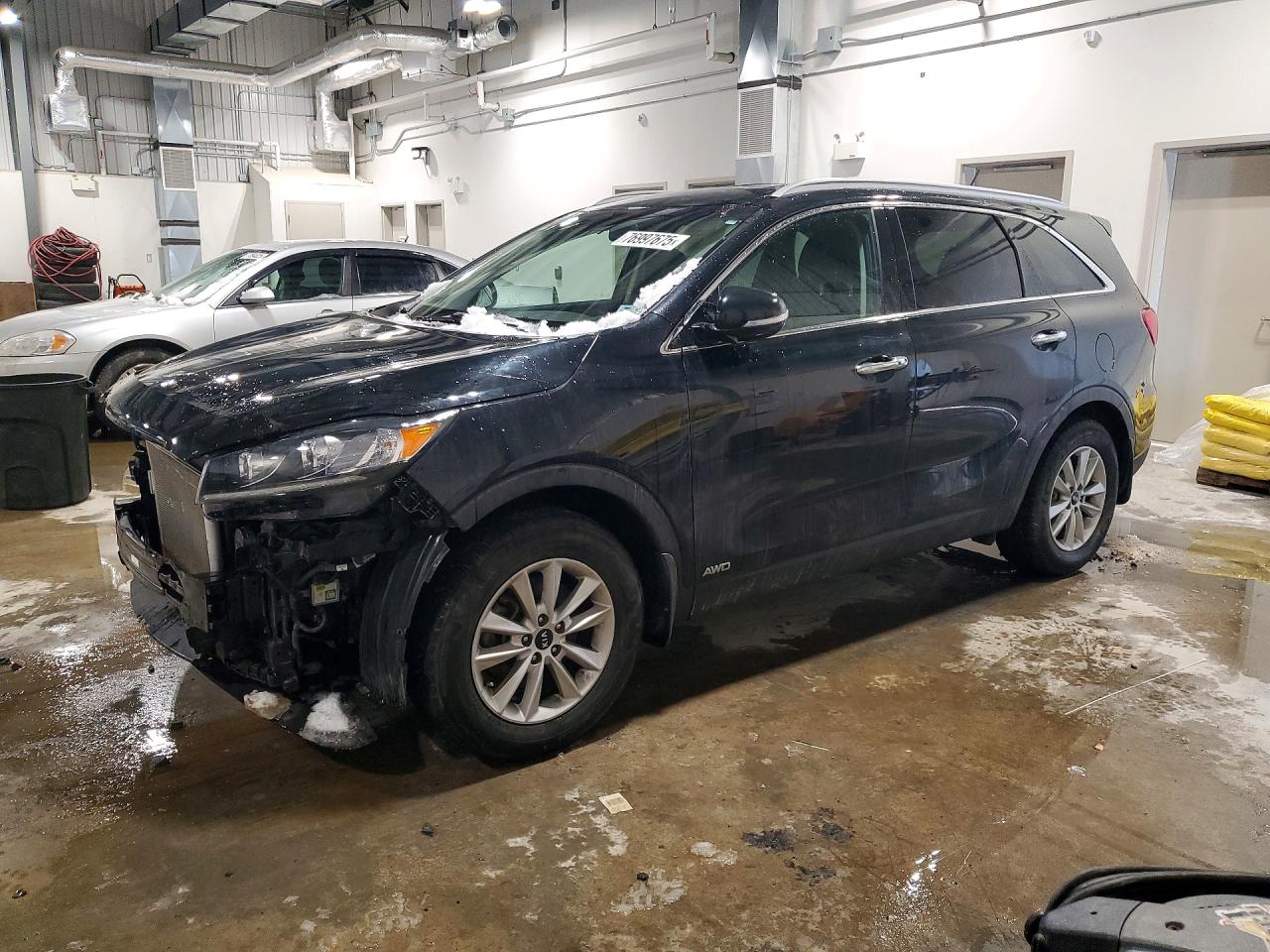 2019 Kia Sorento LX, VIN 5XYPGDA32KG606911 — Front end