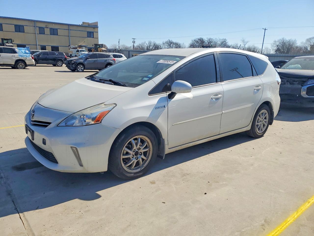 2013 Toyota Prius Three, VIN JTDZN3EU2D3211615 — Minor dents and scratches
