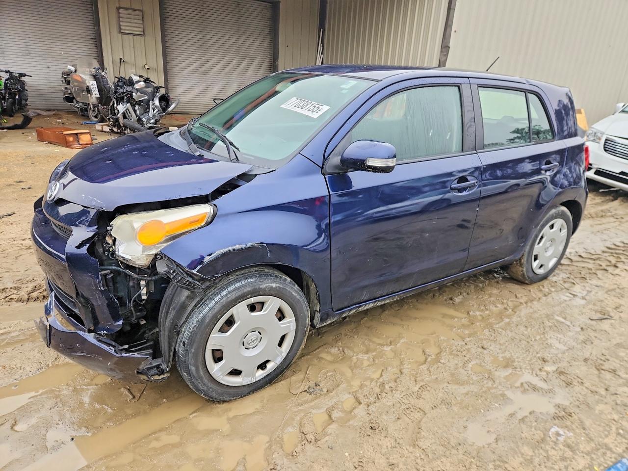 2010 Scion xD, VIN JTKKU4B46AJ057926 — Front end