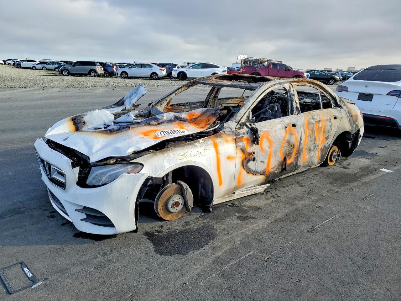 2020 Mercedes-Benz E 350, VIN WDDZF8DB6LA752578 — Vandalism