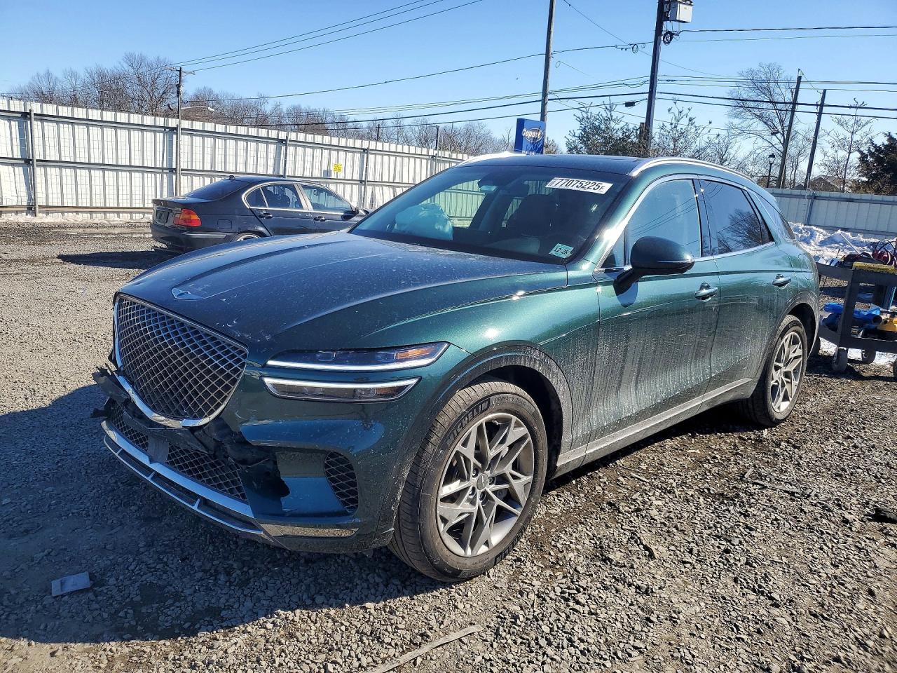 2024 Genesis GV70 2.5T, VIN 5NMMADTBXRH010101 — Front end