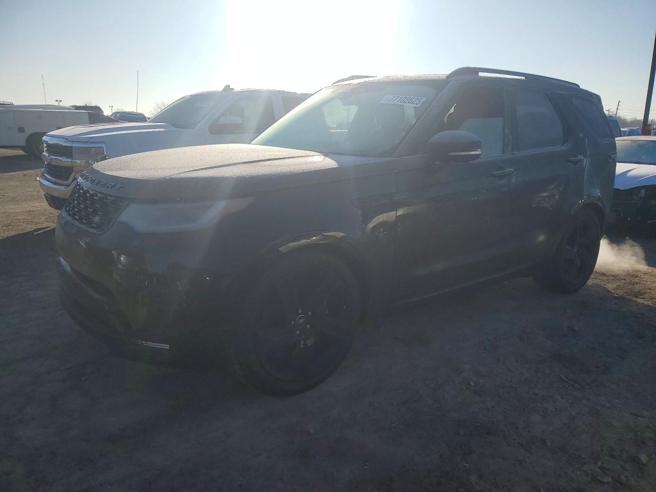 2025 Land Rover Discovery Dynamic SE, VIN SALRL4EU6S2517580 — Rear end