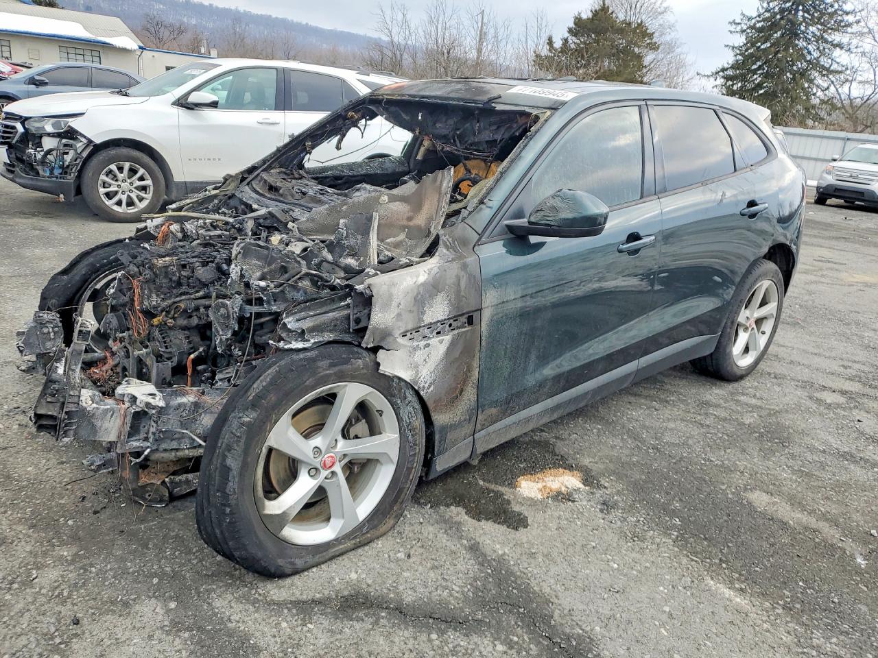 2018 Jaguar F-Pace 25t Premium, VIN SADCJ2FX8JA248975 — Пожар