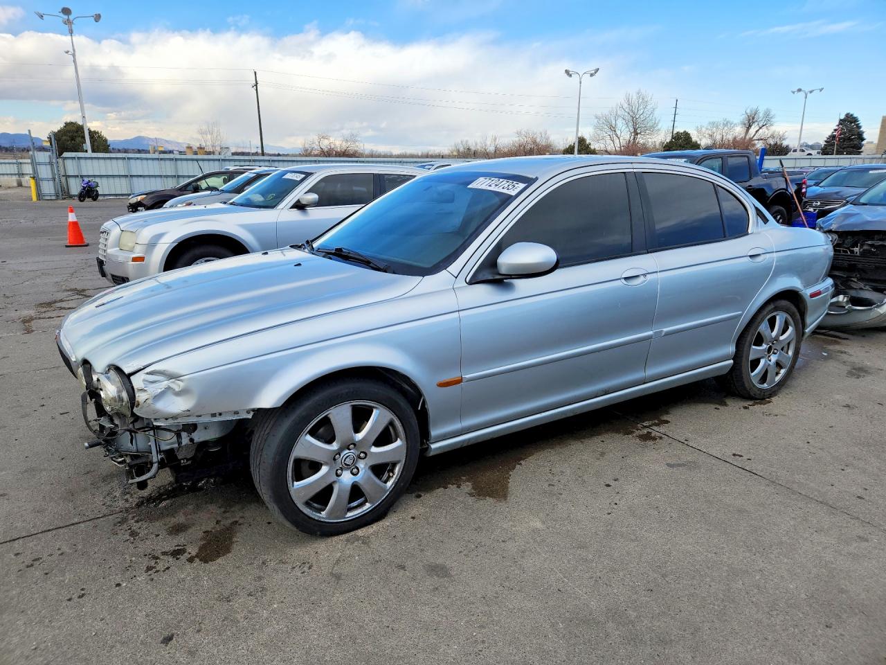 2007 Jaguar X-Type, VIN SAJWA51A57WJ14662 — Front end