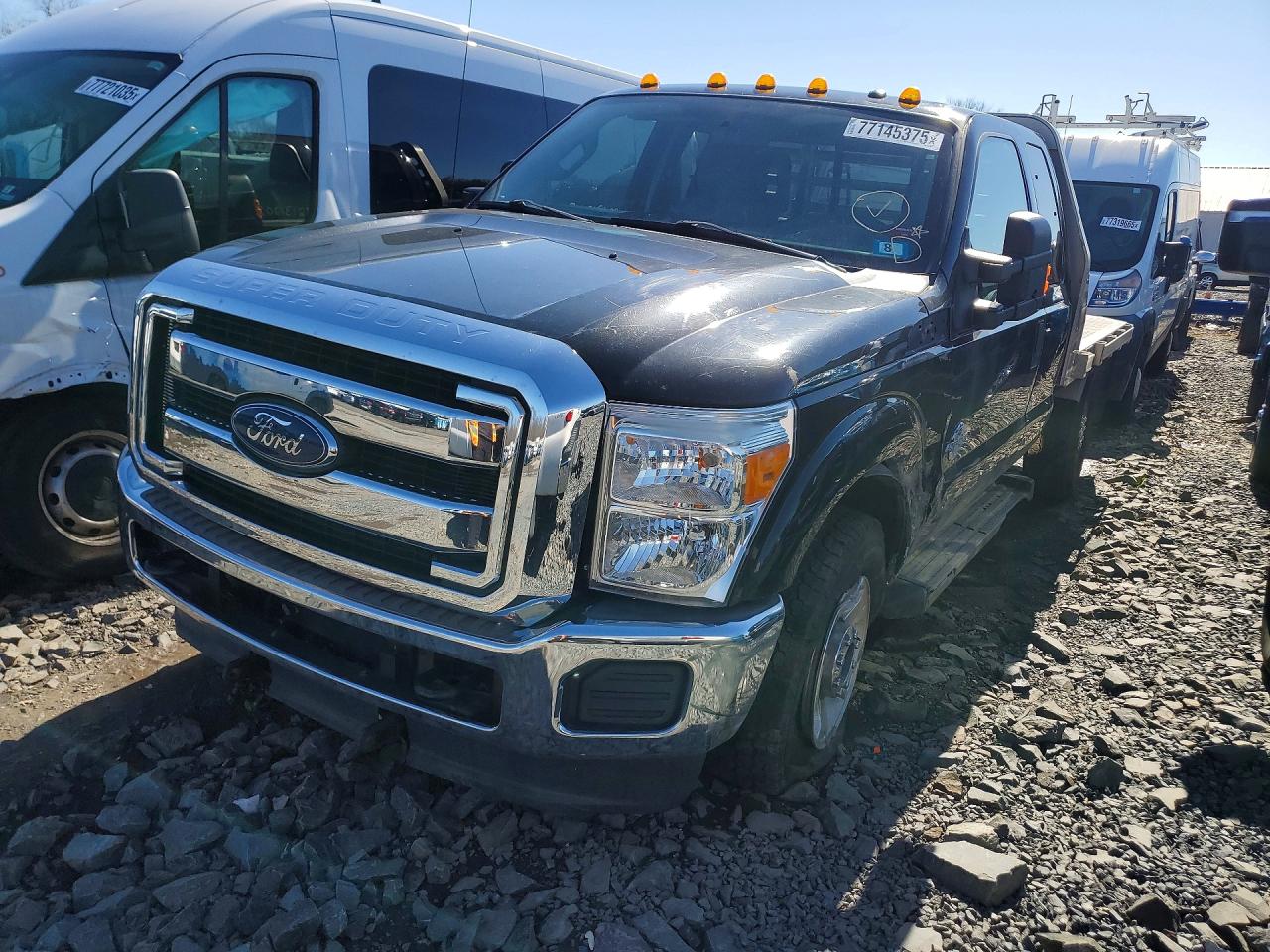 2015 Ford F-350 XLT, VIN 1FT8X3BT9FEC86109 — Фото с аукциона