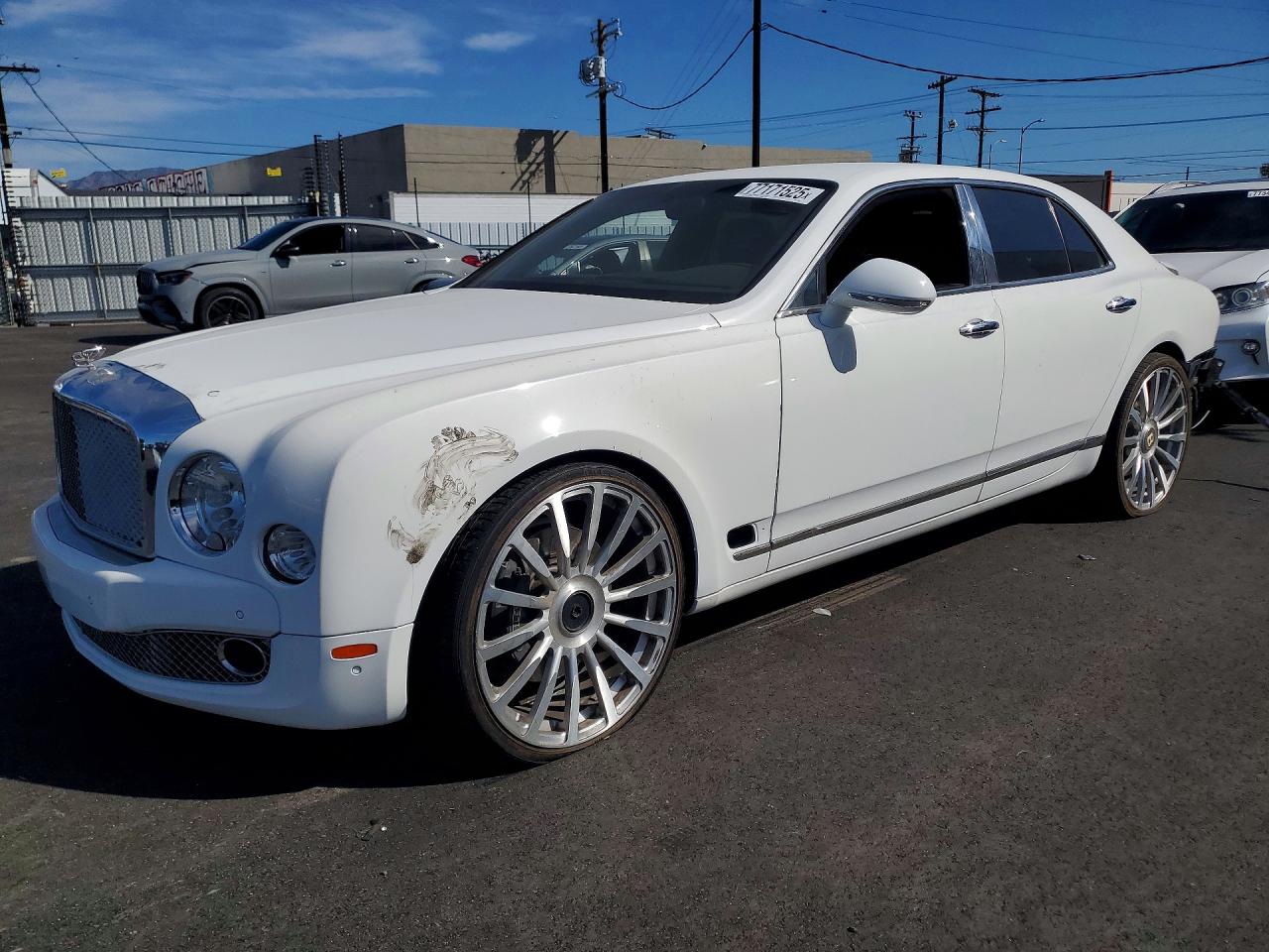 2012 Bentley Mulsanne, VIN SCBBB7ZH0CC017066 — Rear end