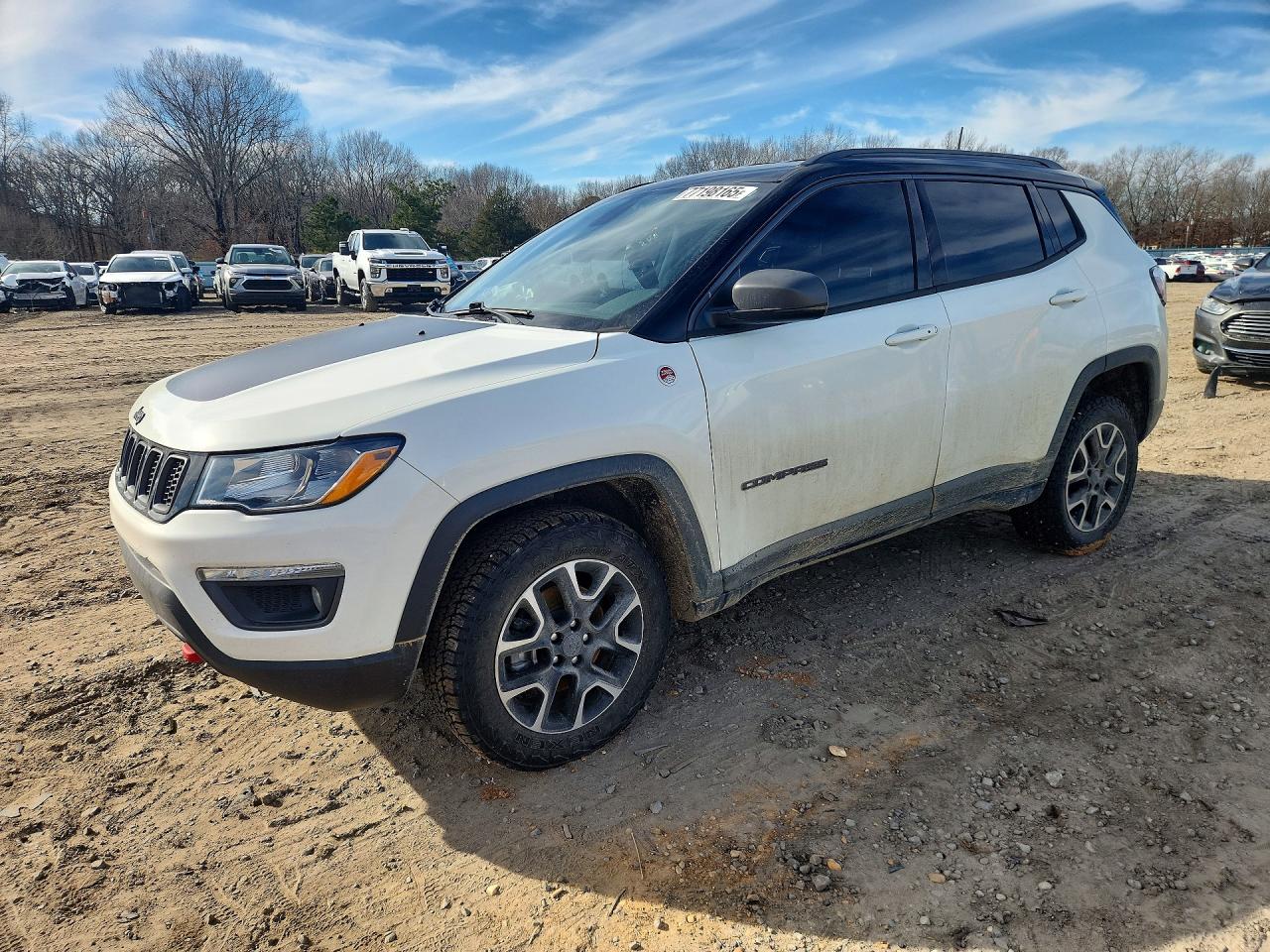 2020 Jeep Compass Trailhawk, VIN 3C4NJDDB6LT166780 — Front end