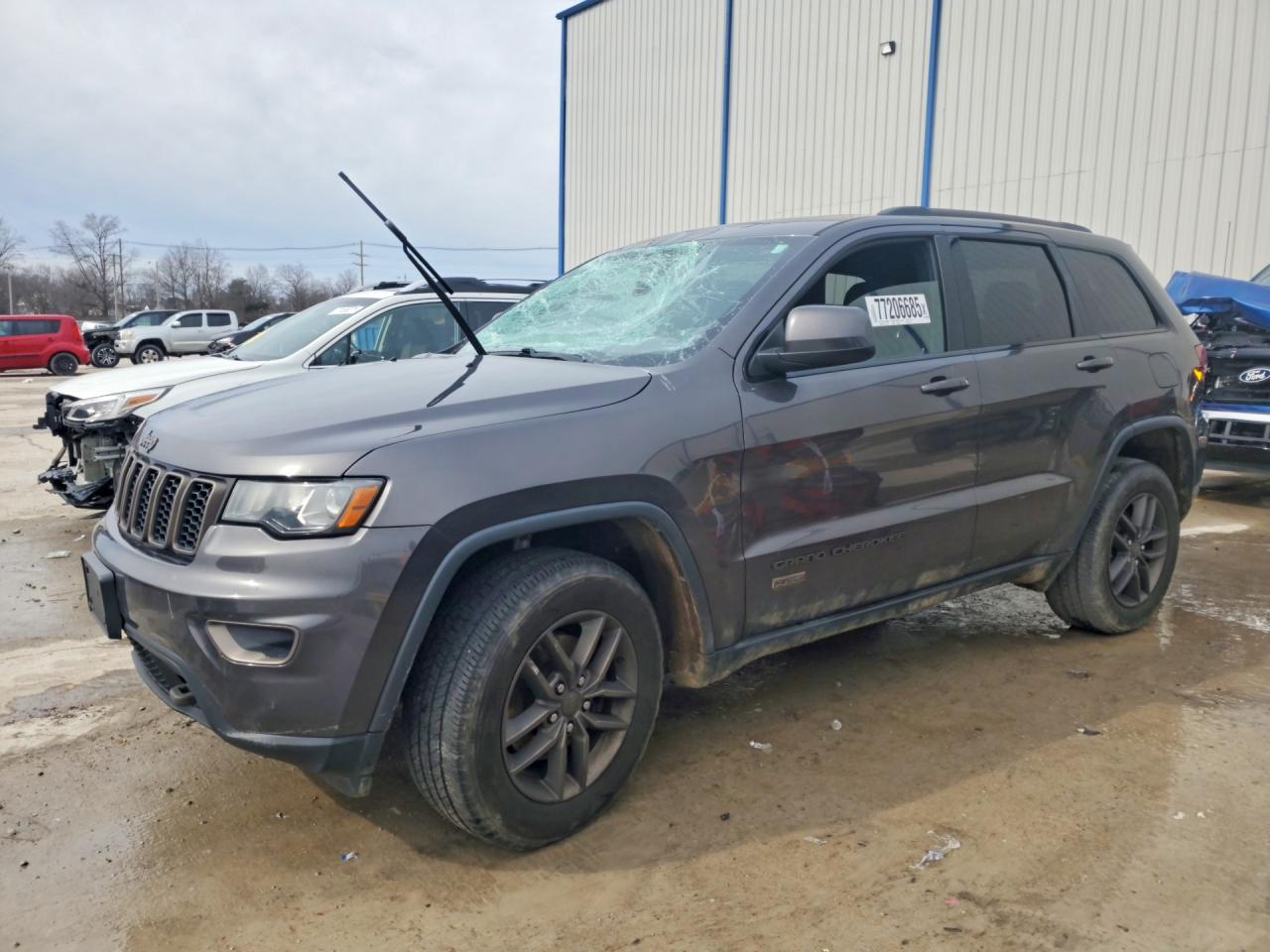 2016 Jeep Grand Cherokee 75th Anniversary, VIN 1C4RJFAG9GC366776 — Крыша