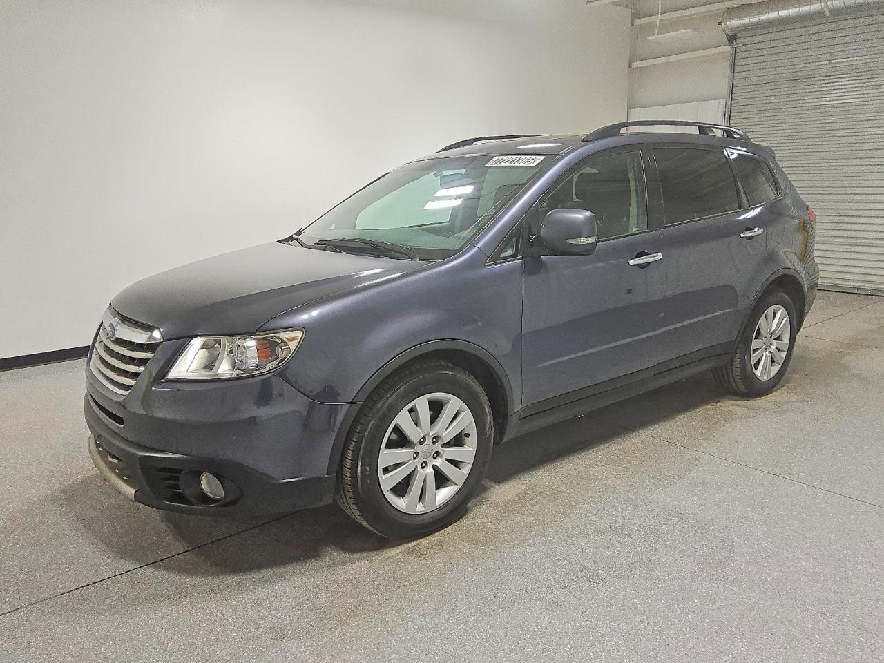 2014 Subaru Tribeca Limited, VIN 4S4WX9GD0E4400283 — Minor dents and scratches