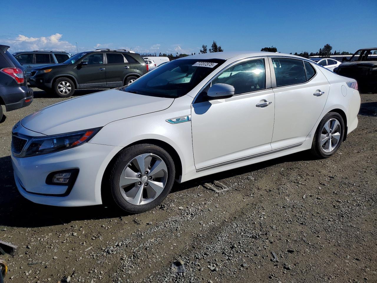 2016 Kia Optima EX, VIN KNAGN4AD8G5099010 — Мелкие вмятины и царапины