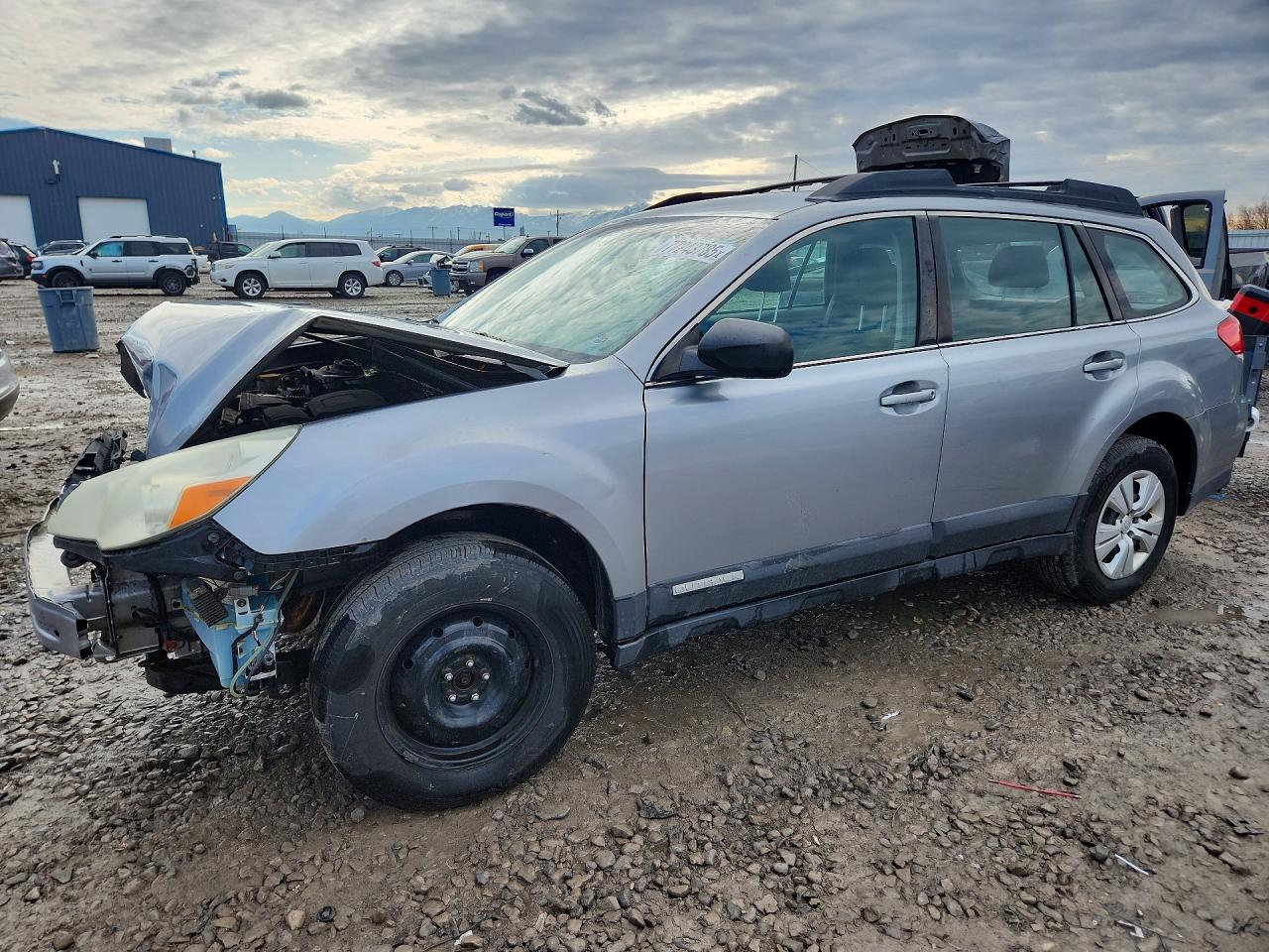 2010 Subaru Outback, VIN 4S4BRBAC9A3368756 — Front end