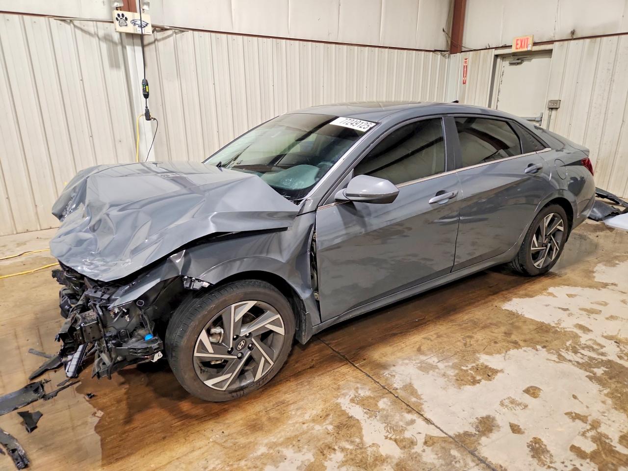 2024 Hyundai Elantra SEL, VIN KMHLS4DG8RU699840 — Front end