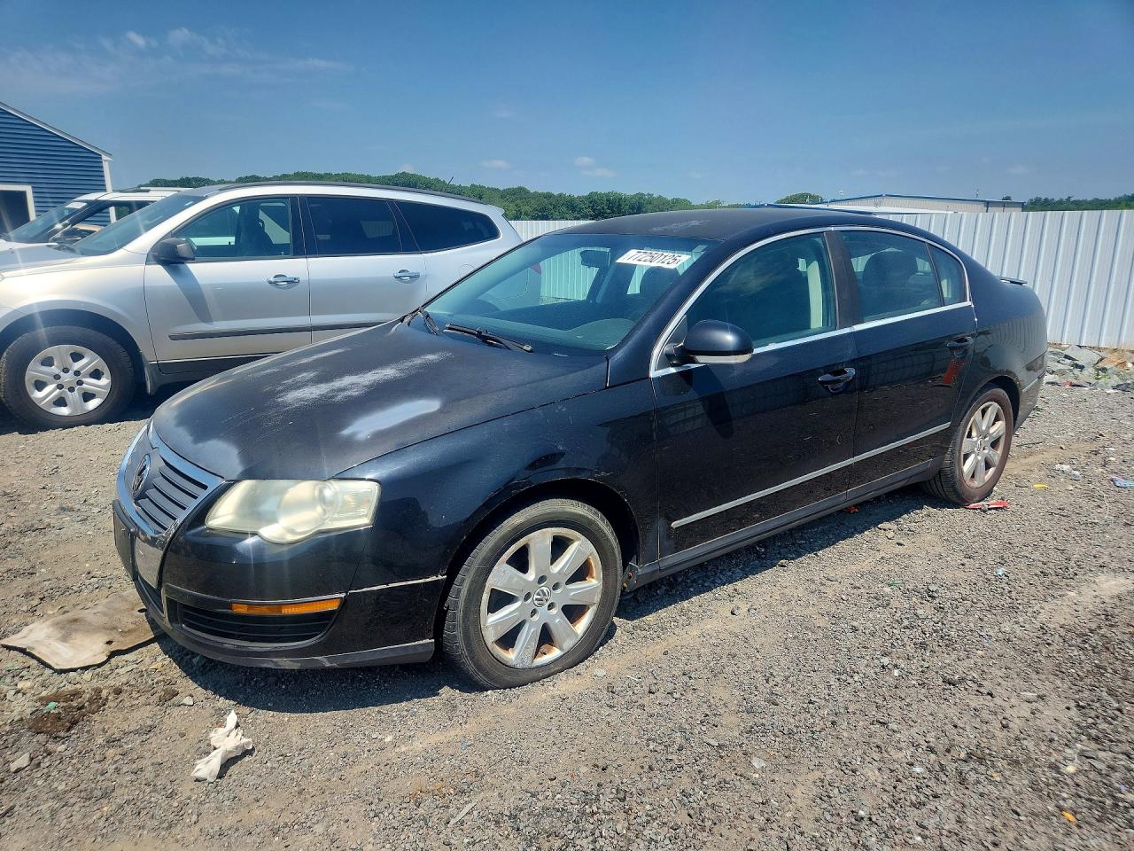 2008 Volkswagen Passat, VIN WVWUK73C38P007389 — Minor dents and scratches