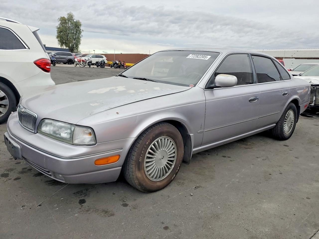 1995 Infiniti Q45, VIN JNKNG01D3SM303058 — Front end