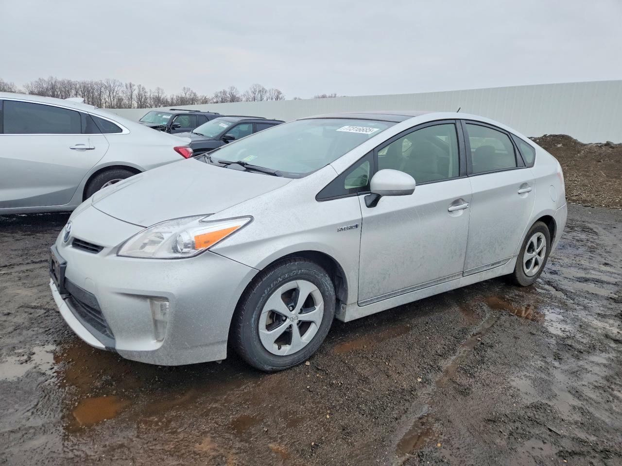 2013 Toyota Prius Four, VIN JTDKN3DU4D5561853 — Side